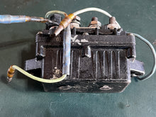 Load image into Gallery viewer, 40 50 60 hp Yamaha POWER TRIM RELAY 6H1-81950-00-00 6H1-81950-01-00 two stroke SOME 70 85 90 hp 1990s-2000s