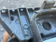 Cargar imagen en el visor de la galería, BF 250 175 hp Honda FRONT BRACKET, COVER 40154-ZY3-000ZA four stroke compatible 200 225 hp 2002-up