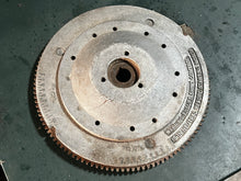 Charger l'image dans la galerie, 150 175 200 235 hp Johnson Evinrude FLYWHEEL 582403 0582443 0581483 stamped 583472 two stroke 1976-1982