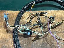 Cargar imagen en el visor de la galería, 90 75 hp Force 828297A1 Wire Harness 828298A1 IGNITION HARNESS ASSY two stroke 1996-1999