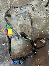 Load image into Gallery viewer, f 115 hp Yamaha engine WIRE HARNESS ASSY 68V-82590-20-00 2002-2006