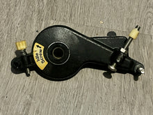 Cargar imagen en el visor de la galería, 60 hp Mercury THROTTLE LEVER 42946T1 42882-C1 two stroke 1987-96 compat 50-90 hp