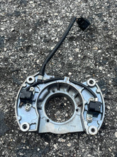 Load image into Gallery viewer, f 90 75 hp Yamaha PULSER COIL new connector 67F-85580-00-00 four stroke 2002-2004 - 80 100 hp 1999-2004