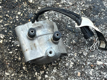 Charger l'image dans la galerie, 30 25 15 hp Evinrude E-tec FUEL INJECTOR 5010220 5004428 353748 two stroke 2017 AA AB AF