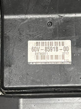 Load image into Gallery viewer, 150 - 250 hp Yamaha HPDI (2) 60V-8591B-00-00 INJECTOR DRIVER ASSY 60V-85542-00-94 BRACKET two stroke 2003-2011