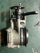 Load image into Gallery viewer, 115 hp Mercury Optimax THROTTLE BODY 855422A1 Two Stroke 3 Cylinder DFI 2008 compatible with other hps