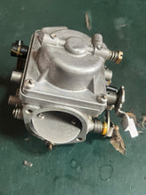 Charger l'image dans la galerie, PARTS ONLY DT 65 55 hp Suzuki 13201-94700 CARBURETOR 1 two stroke 1985-1987 13201-94701