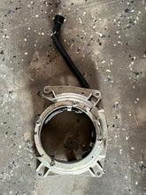 Charger l'image dans la galerie, f 225 200 hp Yamaha PULSER COIL PLATE 69J-85580-00-00 four stroke SENSOR 888306T1 2002-2010 YamaMerc