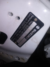 Charger l'image dans la galerie, 2022 Df30, 25 hp suzuki four stroke parts motor w good compression
