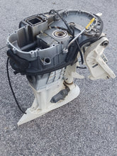 Charger l'image dans la galerie, DF 150 175 hp Suzuki 25” midsection assy - ENGINE HOLDER 51110-96J21-YAY, MOUNT OIL SEAL 51120-96J20, DRIVERSHAFT HOUSING 25”