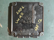 Load image into Gallery viewer, 200 hp Yamaha ecu ENGINE CONTROL UNIT ecu 68F-8591A-12-00 two stroke 2001 HPDI