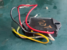 Charger l'image dans la galerie, 70 hp Tohatsu Nissan 3B7760653 voltage regulator RECTIFIER 40 60 70 80 90 hp two stroke 2002-2005
