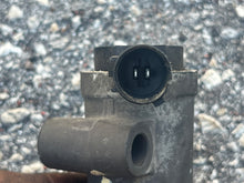 Cargar imagen en el visor de la galería, BF 130 115 hp Honda ELECTRONIC AIR CONTROL VALVE ASSY 36550-ZW5-003 iac isc four stroke 1999-up
