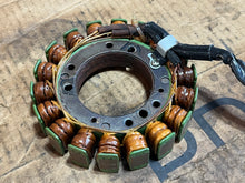 Charger l'image dans la galerie, DF 40 50 hp Suzuki 32120-87J00 DF 40 50 hp 32120-87J10 stator BATTERY CHARGING COIL 1999-2007 four stroke johnson evinrude