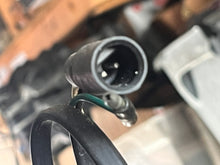 Cargar imagen en el visor de la galería, 250 225 200 hp Johnson Evinrude TILT TRIM SENDING UNIT 342386 0586039 355708 335262 two stroke