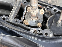Charger l'image dans la galerie, DF 90 - 70 hp Suzuki 25” LOWER UNIT 55400-87LV0-YAY gear case 55110-87L31-YAY Four Stroke 2018 2016-present - for A Motors