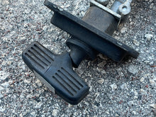 Cargar imagen en el visor de la galería, 40 35 hp Tohatsu 40c Nissan 345050001 RECOIL STARTER two stroke NO NEUTRAL