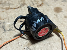 Load image into Gallery viewer, 40 - 90 hp Yamaha 688-81950-10-00 RELAY STARTER RELAY electrical Two Stroke 1984-93