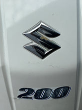 Charger l'image dans la galerie, DF 200 175 150 hp Suzuki ENGINE COVER 61420-96880-Y5S 61420-96890-Y5S four stroke 2016-2018