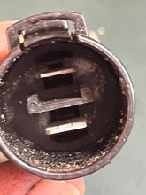 Charger l'image dans la galerie, 70 25 HP Johnson Evinrude Voltage Regulator Rectifier 584890 0584890 OMC 1997-2003 three cylinder 2 stroke 35 9.9 115 hp