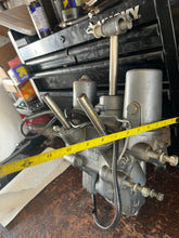 Load image into Gallery viewer, 85 90 75 hp Yamaha POWER TRIM & TILT ASSY 6H1-43800-13-4D 6H1-13 two stroke 1994-1996 some 70 60 compatibility