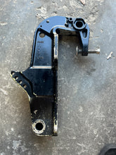 Charger l'image dans la galerie, 25 30 hp Mercury Tohatsu CLAMP BRACKET RIGHT 3AEQ772110 LEFT 3AEQ772120 - CLAMP port strbd 804039T01 804038T01 four stroke 20