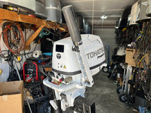 Cargar imagen en el visor de la galería, MFS 5 hp Tohatsu propane powered outboard motor with 30” lower unit Four Stroke MFSSCLPG
