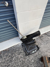 Charger l'image dans la galerie, 115 hp Mercury Tower Of Power LOWER UNIT 20” long 1655-7333T42 1655-7333A42 Two Stroke Inline 4 and 6 cylinder ONLY
