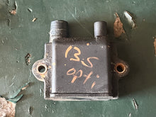 Cargar imagen en el visor de la galería, 135 150 200 225 hp Mercury IGNITION COIL 3-pin 850277 two stroke OPTIMAX