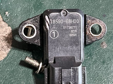 Load image into Gallery viewer, DF 115 hp Suzuki map PRESSURE SENSOR 18590-68H00 four stroke 2013-2020 some 140 150 175 200 hp