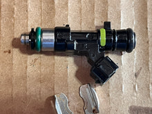 Cargar imagen en el visor de la galería, f 115 hp Yamaha fuel INJECTOR 6EK-13761-00-00 four stroke 2014-2021 CLIP 6AW-13577-10-00 some 130 hp compatibility