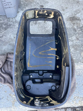 Cargar imagen en el visor de la galería, 50 hp Mercury TOP COWLING 825239T11 825239T12 two stroke 3 cylinder 1997-1998
