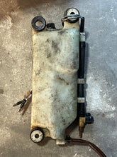 Load image into Gallery viewer, 135 150 hp Mercury Optimax OIL RESERVOIR 8M0062954 833069T3 Two Stroke 1998