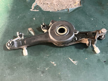 Charger l'image dans la galerie, 50 hp Mercury THROTTLE LEVER 42946T1 429461 42946 SHIFT ARM 19663T02 196632 196631 19663 SPARK ADVANCE 878172 42918 two strok