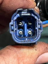Cargar imagen en el visor de la galería, 150 200 225 250 hp Yamaha OIL LEVEL GAUGE 6E5-85720-04-00 V6 Two-Stroke 1995-2004 OX66 some 115 130 hp compatibility