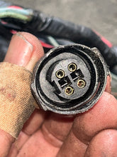 Load image into Gallery viewer, 115 130 hp Yamaha engine WIRE HARNESS 6N7-82590-11-00 6N7-82590-12-00 Two Stroke 1988-1993