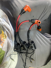 Cargar imagen en el visor de la galería, 150 -250 hp Yamaha 61A-85570-00-00 IGNITION COIL 76d OX66 f6t530 oem TESTED 8” cord with electrical bracket Two Stroke 1997-2