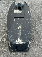 Charger l'image dans la galerie, 55 hp Yamaha TOP COWLING 697-42610-02-EJ two stroke 1989-1990 engine cover