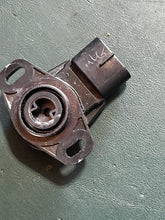 Charger l'image dans la galerie, f 150 hp Yamaha THROTTLE POSITION SENSOR 6S1-85885-00-00 tps Four Stroke 2005-2020