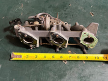 Charger l'image dans la galerie, BF 25 30 hp Honda INTAKE MANIFOLD 17100-ZV7-000ZA with THROTTLE ROD DIAPHRAGM 16400-ZV5-015 four stroke pre 1997-2003