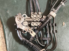 Charger l'image dans la galerie, 250 hp Yamaha OIL INJECTION PUMP 60V-13200-03-00 two stroke HPDI 3.3 Liter 2007-2009 some compatibility 200 225 hp
