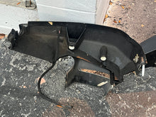 Charger l'image dans la galerie, 200 225 250 hp Johnson Evinrude Racing SWIVEL BRACKET 20”, LOWER COVERS 1999-2001, CLAMP BRACKETS, STEERING ARM 20” and Mount
