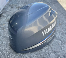 Cargar imagen en el visor de la galería, f 150 Yamaha 63P-42610-00-8D TOP COWLING ASSY cover 2004-2009 Four Stroke 150 hp 63P-42610-01-8D