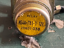 Load image into Gallery viewer, 150 200 hp Yamaha 0X66 STARTER RELAY 61A-81941-00-00 two stroke other compatibility 115-250hp