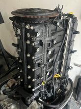 Load image into Gallery viewer, 350 400 hp Mercury Verado LONG BLOCK CRANKCASE 896966A06 8M0103281 CYLINDER HEAD ASSY rotating assembly cams Four Stroke RACI
