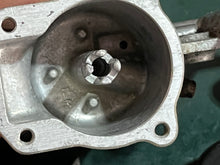 Charger l'image dans la galerie, DT 90 100 150 175 200 hp Suzuki 13400-87D12 STARTER VALVE pump 1987-1999 fuel primer V6 Two Stroke 13400-87D20 with SOLENOID
