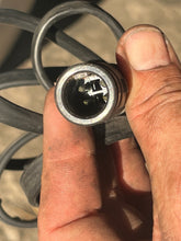 Charger l'image dans la galerie, 200 hp Yamaha OIL LEAD WIRE 6E5-82521-03-00 10’ Two Stroke 1985-1993 some compatibility 115 130 150 175 220 225 250 hp