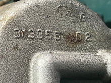 Cargar imagen en el visor de la galería, sold july2026—-70 hp Johnson Evinrude 313355 d2 d1 CARBURETOR w linkages, choke solenoid & plunger TWO STROKE oem 0393546 039