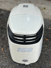 Cargar imagen en el visor de la galería, DF 150 hp Suzuki ENGINE COVER SET WHITE 61410-96881-Y5S 61420-96810-Y5S four stroke 2014-2016 needs gasket