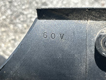 Load image into Gallery viewer, 250 300 225 hp Yamaha bottom cowling APRON 60V-42741-00-8D Two Stroke HPDI 3.3 Liter 2003-2009 some compatibility hp